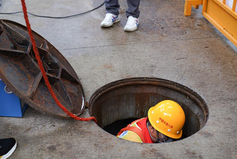 地下井蓋管道適用安裝哪種氣體檢測儀